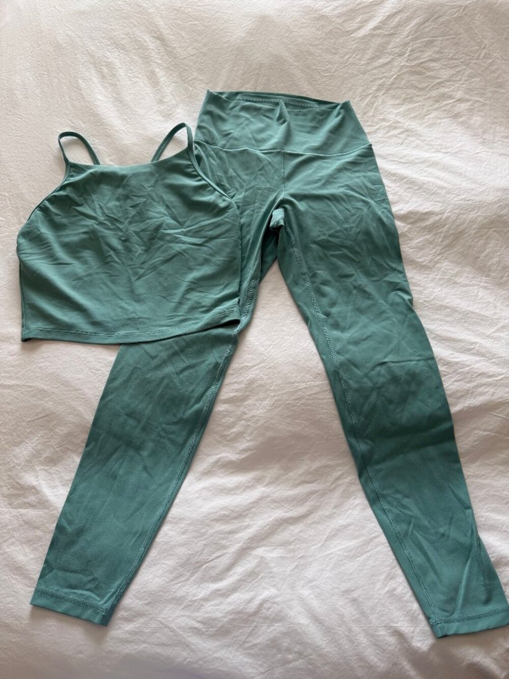 Old Navy Seafoam Studio Smooth High-Rise Leggings & Crop Top Set — Size M